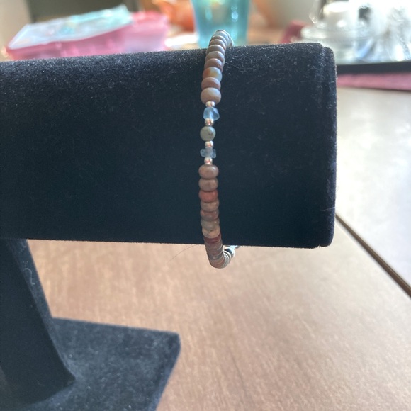 One of a kind Handcrafted Gemstone Bracelet by Cartonio’s Corner - Picture 2 of 3